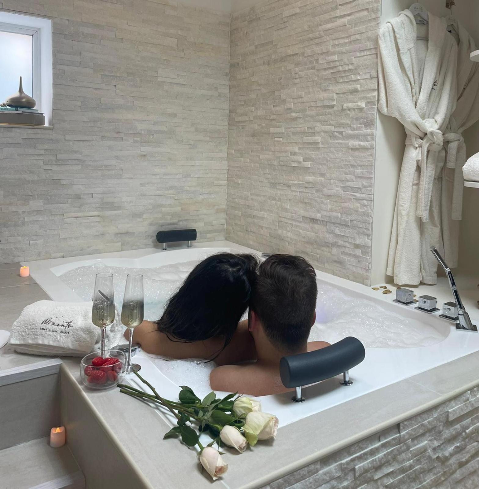Moments Loft & Spa Paris Montesson Екстериор снимка